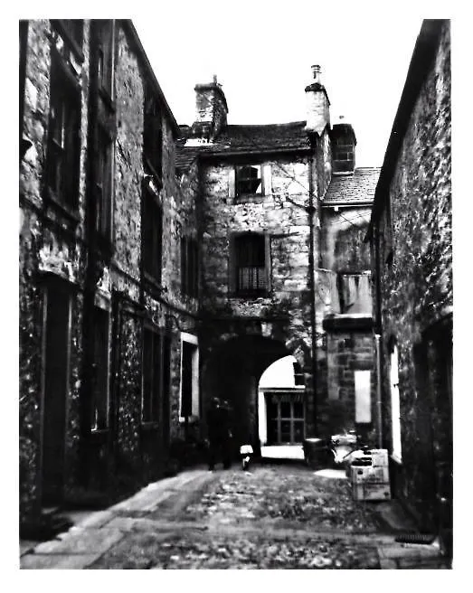 18Th Century Courtyard Property Villa Settle 0*,