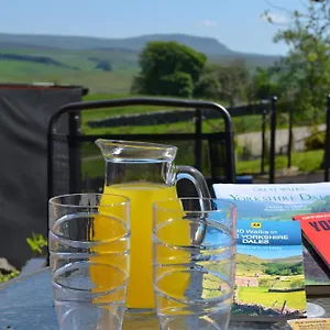 Holiday home Ashes Farm - Ingleborough Barn Cottage, With 3 Peaks Views, Near
